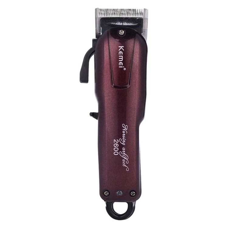 ماشین اصلاح موی صورت کیمی مدل KM-2600 با تیغه استیل ضد زنگ، برش مستقیم، قابلیت تنظیم سرعت، اندازه اصلاح 0.5 تا 2.5 میلیمتر، همراه با 4 عدد شانه و باتری شارژی با مدت استفاده 120 دقیقه