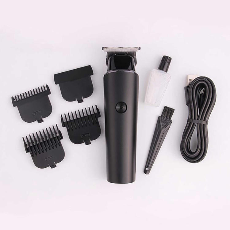 ماشین اصلاح موی سر و صورت وی جی آر مدل 937 با طراحی ارگونومیک، نمایشگر دیجیتال، باتری 2000 میلیآمپر ساعت، شارژ USB و سه شانه قابل تنظیم برای اصلاح دقیق و چند حالته