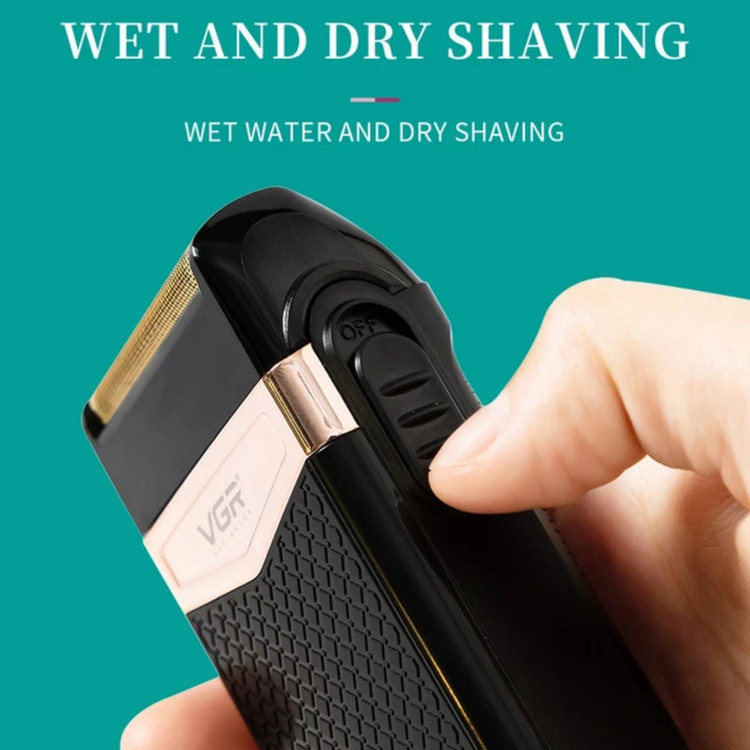 ماشین اصلاح موی صورت وی جی ار مدل 331 ضدآب با طراحی ارگونومیک، تیغه استیل پیشرفته سهتیغه، شارژ USB و قابلیت استفاده خشک و مرطوب